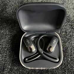 Shokz bluetooth Headphones