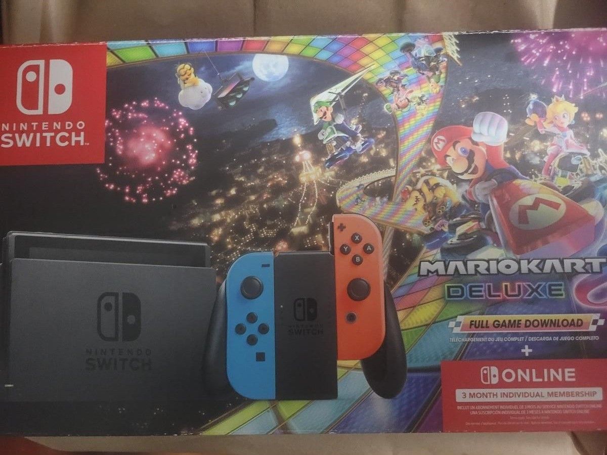 Nintendo switch  Neon Blue And Neon Red Joy Stick Kart N Deluxe $300 PICK UP Only