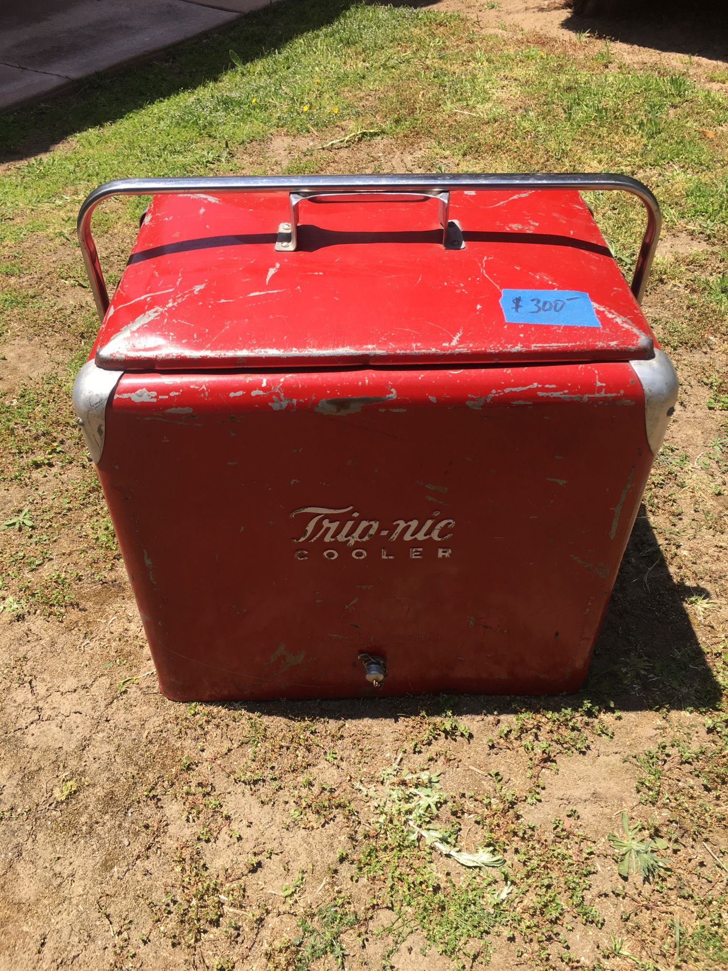 Vintage Metal Trip Nic Cooler