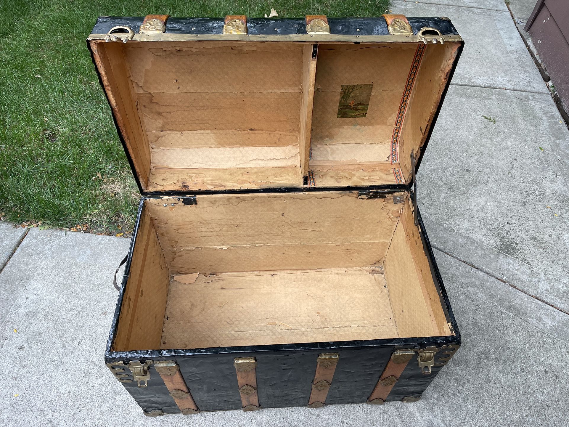 Antique Steamer Trunk – Reuse Depot, Inc.