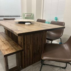 Handmade Farmhouse Furniture