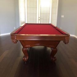 Traditional Pool Table 