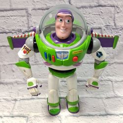BUZZ LIGHTYEAR