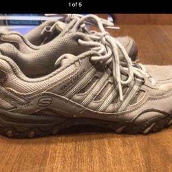 Ladies Skechers Trail Shoes 