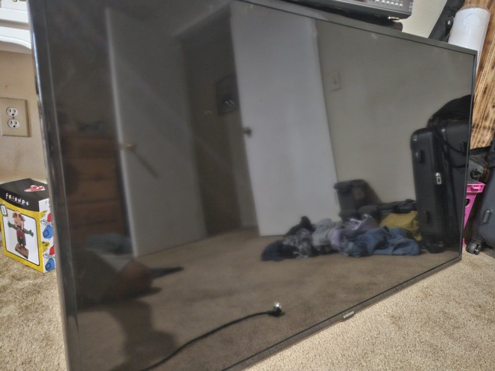 55 Inch Samsung TV NOT WORKING FREE