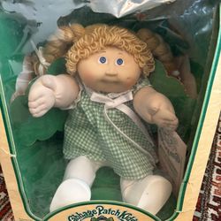 New In Box Vintage Cabbage Patch Kids Doll