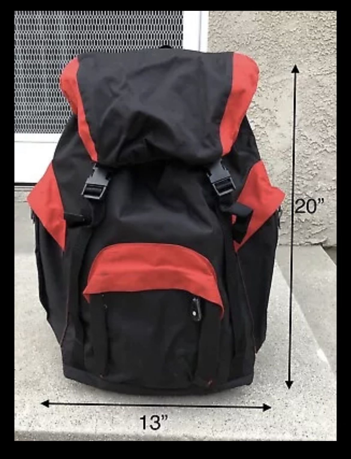 Mountain Climbing/Hiking Backpack With 3 Embedded Safety Metal Support Strips