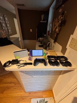 Nintendo switch oled splatoon 3 edition bundle MINT CONDITION