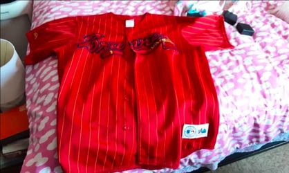 Size XL jerseys $5 EACH