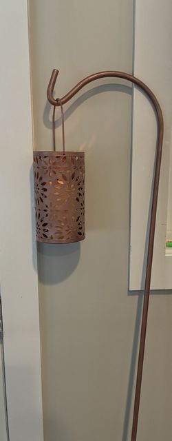 Rose Gold Shepherd’s Hook With Lantern
