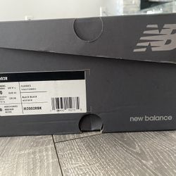 Black New Balance Shoes 2002r
