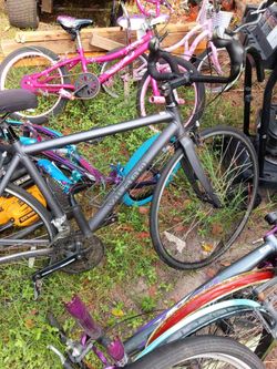 Vilano 10 speed bike