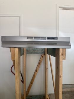 Range hood brand new