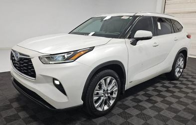 2023 Toyota Highlander Hybrid