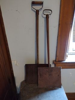 OLD Children's Snow Shovels