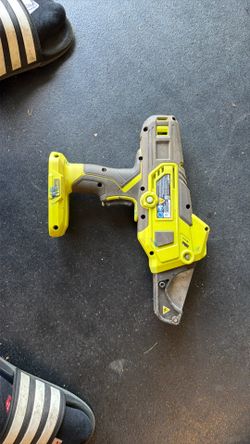 Ryobi PVC and PEX cutter
