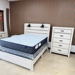 White 3-Piece Bedroom Set With Bed, Dresser and Chest