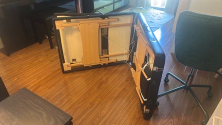 Portable Folding Massage Table