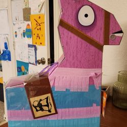 Fortnite Lama Jazwares: JUMBO LOOT PINATA [Clock Tower Set] NEW UNOPENED COMPLETE SET