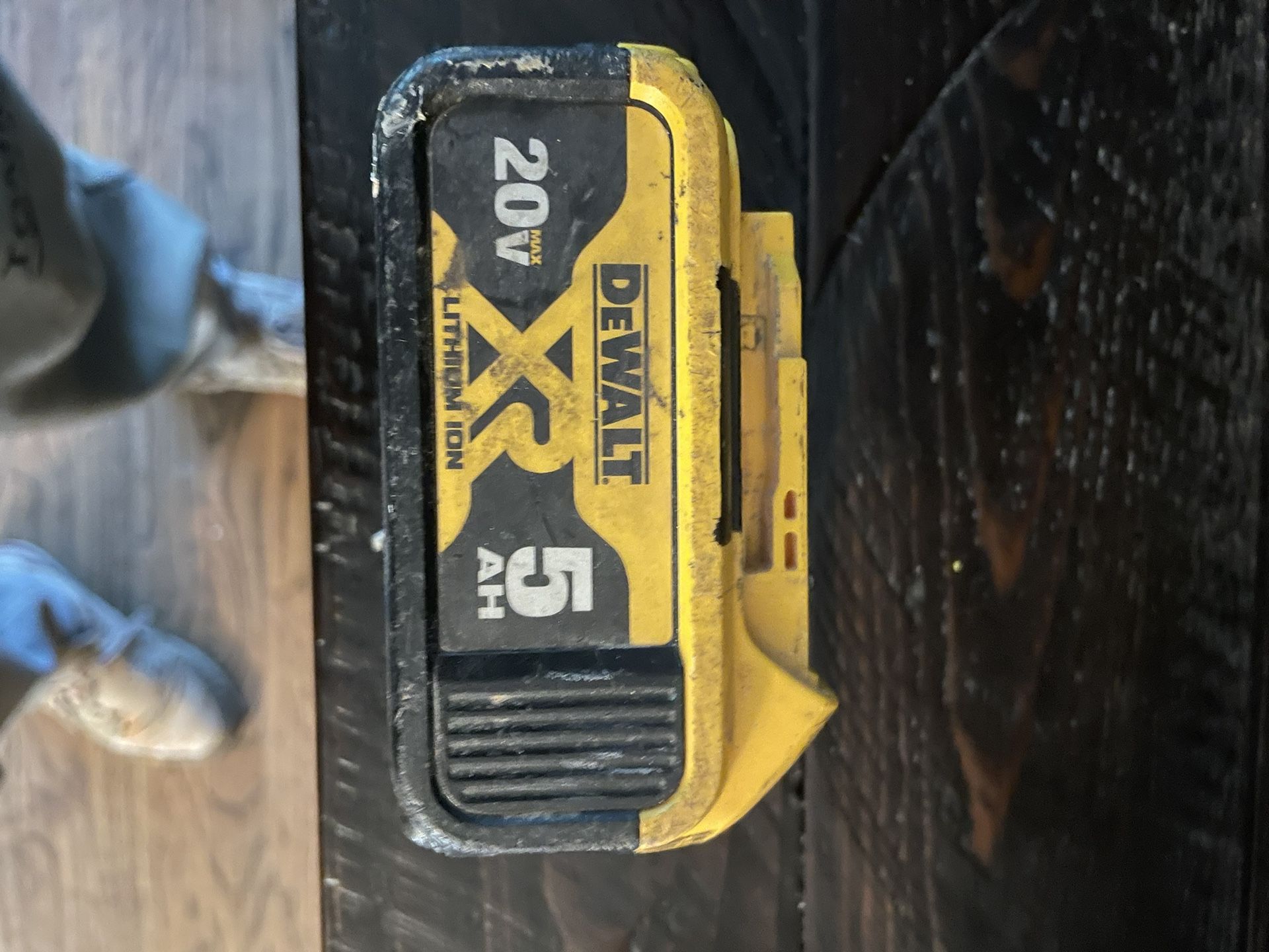 Dewalt 5Ah battery 