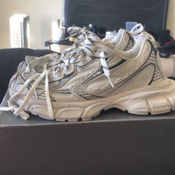 Balenciaga 3xl Size 12