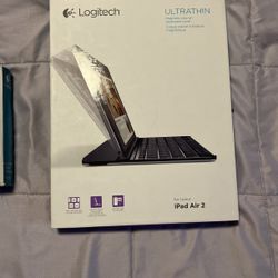 Wireless Logitech Keyboards 