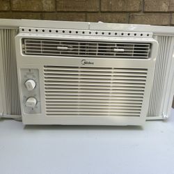 Wall AC Unit 80 BTU 