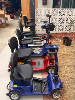 🇺🇸 Foldable Electric Wheelchair ♿  ✅ 400 lb Capacity ✅ Up to 19 Miles Range ✅ 360° Swivel Seat ✅ Easy Controls ✅ Folds to Fit Most Car Trunks  Perfe