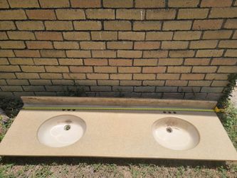 Double sink vanity