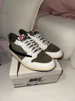 Size 8.5 travis mint 470 $