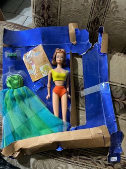 Vintage Midge Barbie Doll with Box and Accessories