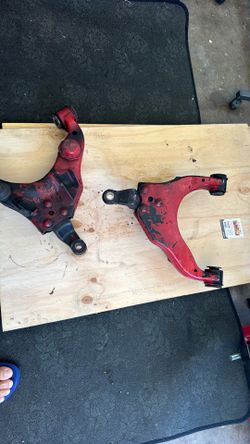 Lower Arm For 2003 Tacoma.