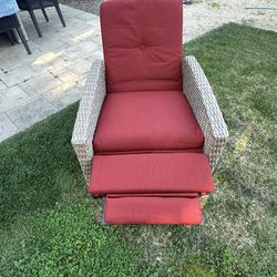 DOMI wicker Recliner Chair, Red Cushions