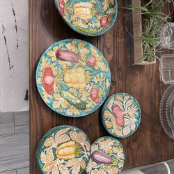 Vintage Deruta Italy Large Hand Painted Round Vegetable Dinnerware Set!!