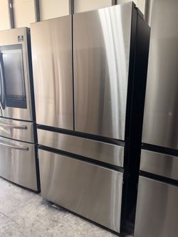 Bespoke Stainless Steel French Door Refrigerator