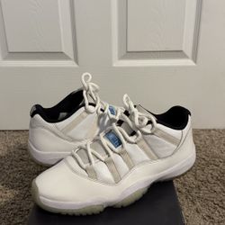 Jordan 11 Low “Legend Blue” Size 10 