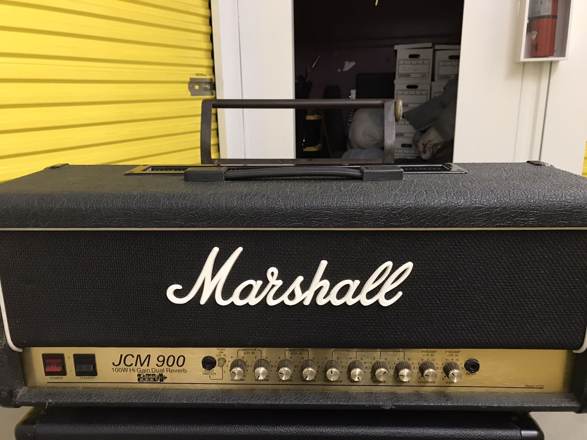 Marshall JCM 900