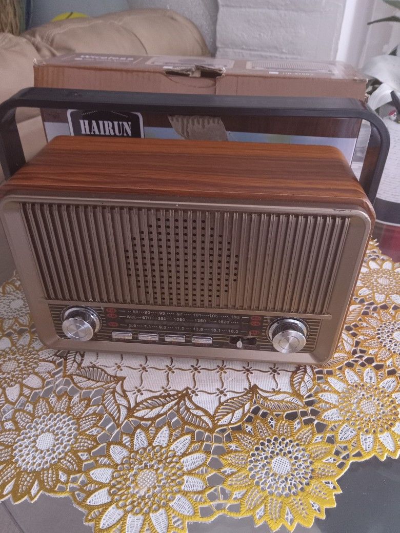 Vintage Radio