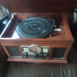 Record Player 