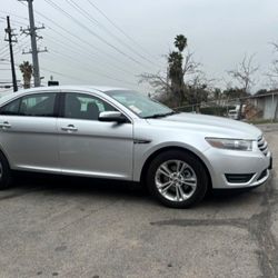 2013 Ford Taurus