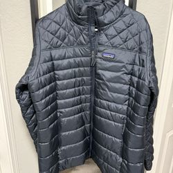 Womans Patagonia Jacket Sz XL
