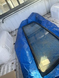 1997 Nissan Truck Glass