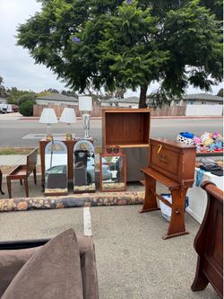 Yardsale