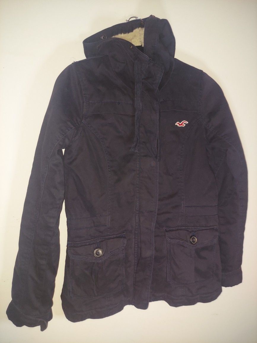 Hollister Winter Sherling Jacket with Hood. Navy and Cream Size XS