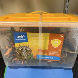 Animal Planet Mega Dino Tub 45 Pieces NEW