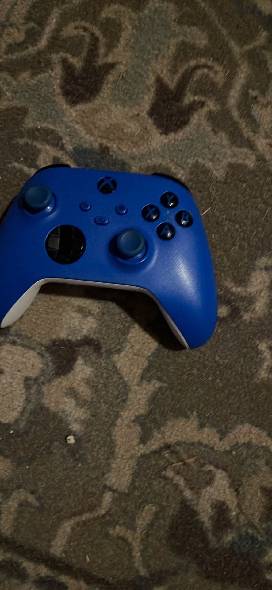 Blue Xbox controller Series X&S
