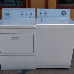 Washer And Gas Dryer Set For $419