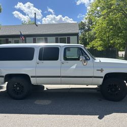 1988 Suburban K20 5.7L Chevy Small Block