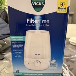 BRAND NEW Vicks Cool Mist Humidifier 