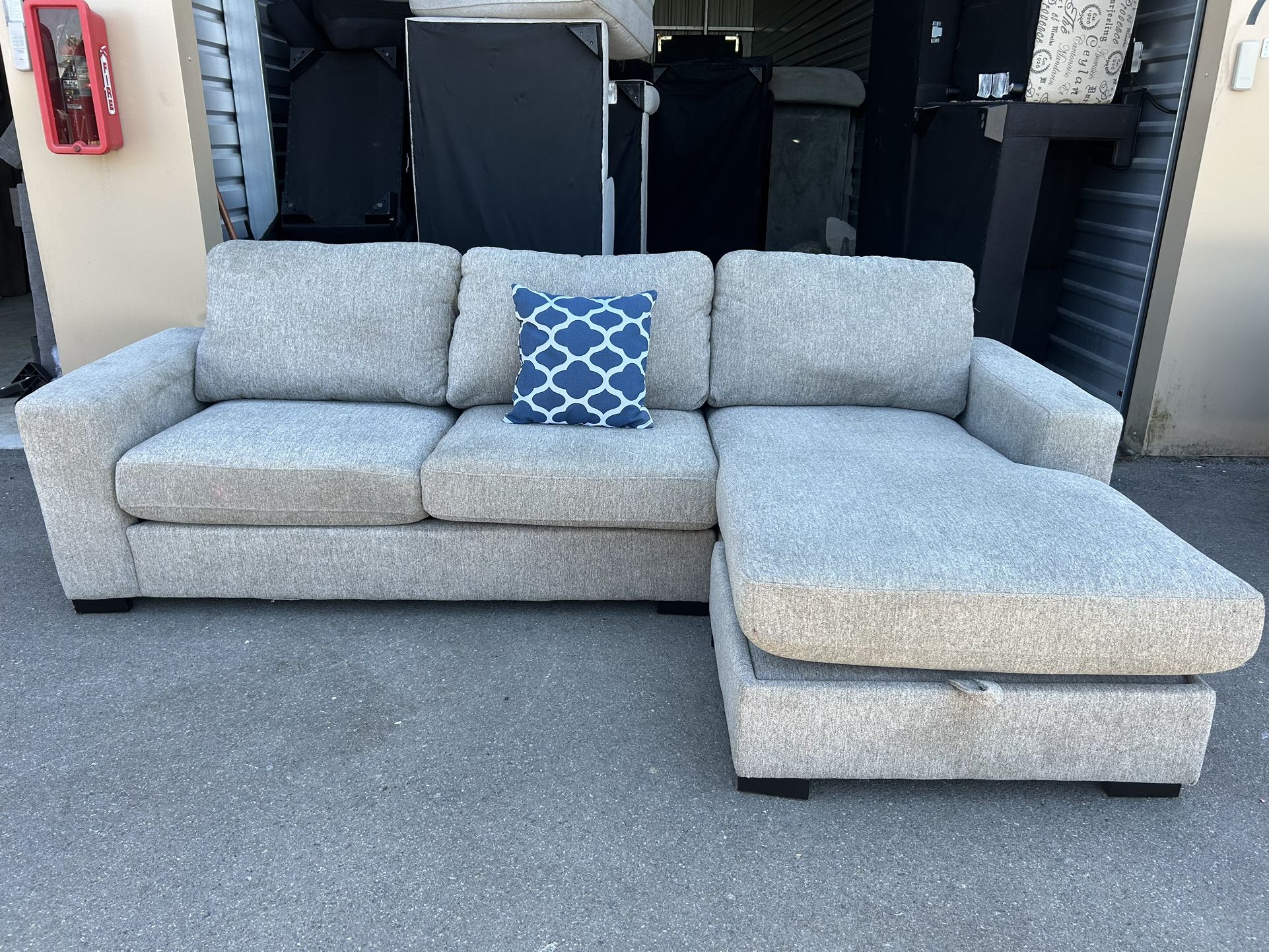 Sectional Couch